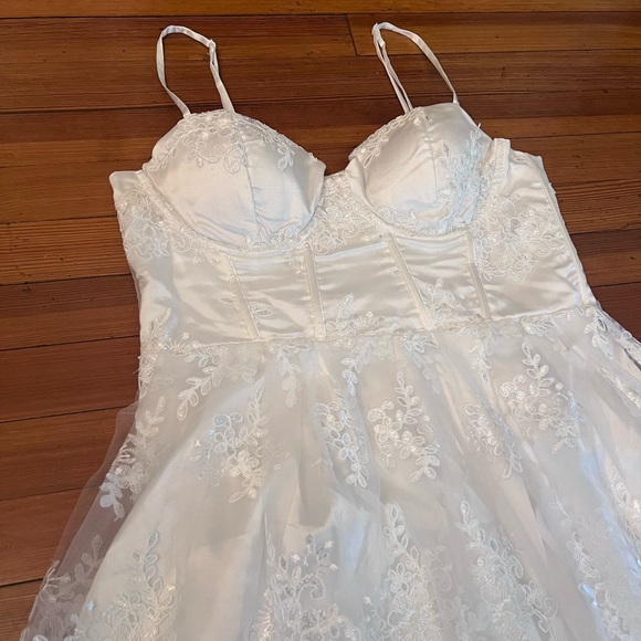 Lulus My Darling Daydreamer White Lace Bustier Midi Dress! - Picture 4 of 4